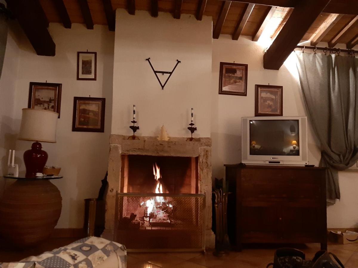 Villa Saturnia Eksteriør bilde